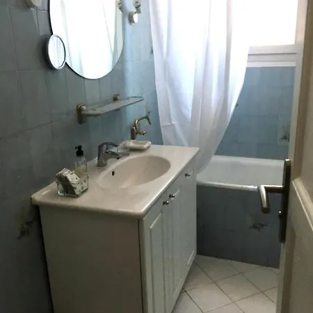 Apartman Sunny And Quiet - Near Sea Nizza